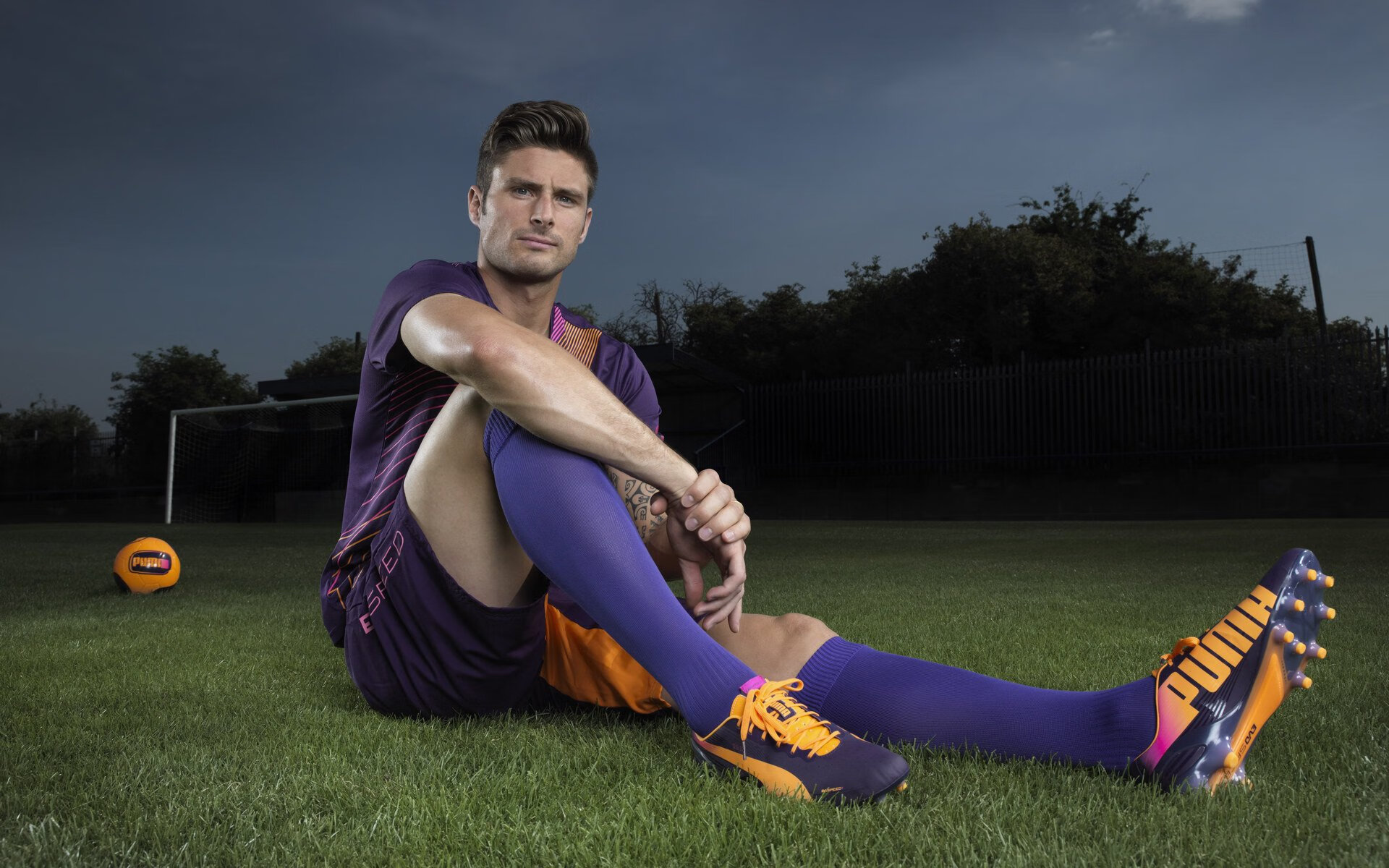 俱乐部是否愿意开放训练营接受公众监督，俱乐部要求