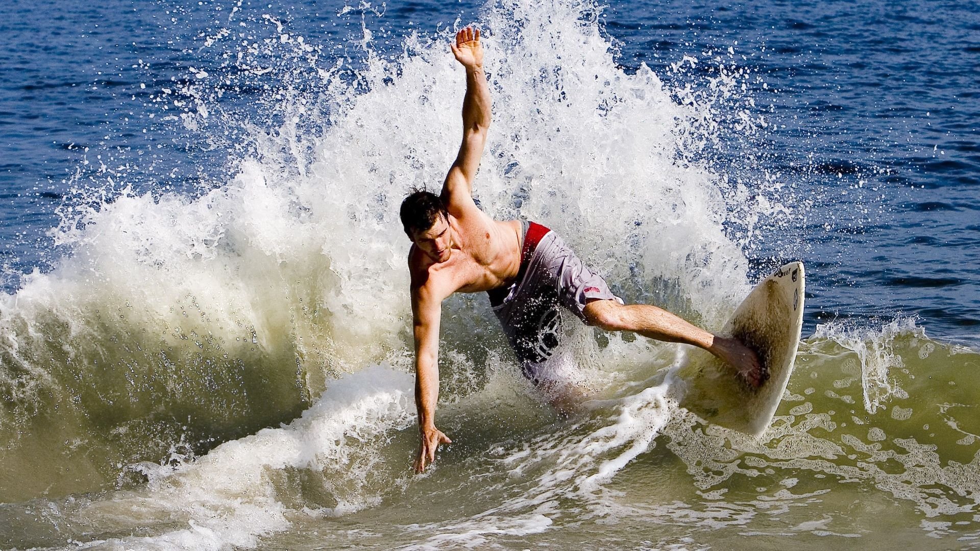 最后关头！王强关键三分绝杀，助北京险胜上海！，王强百科